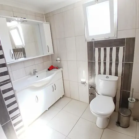 Duplex House With Private Garden *